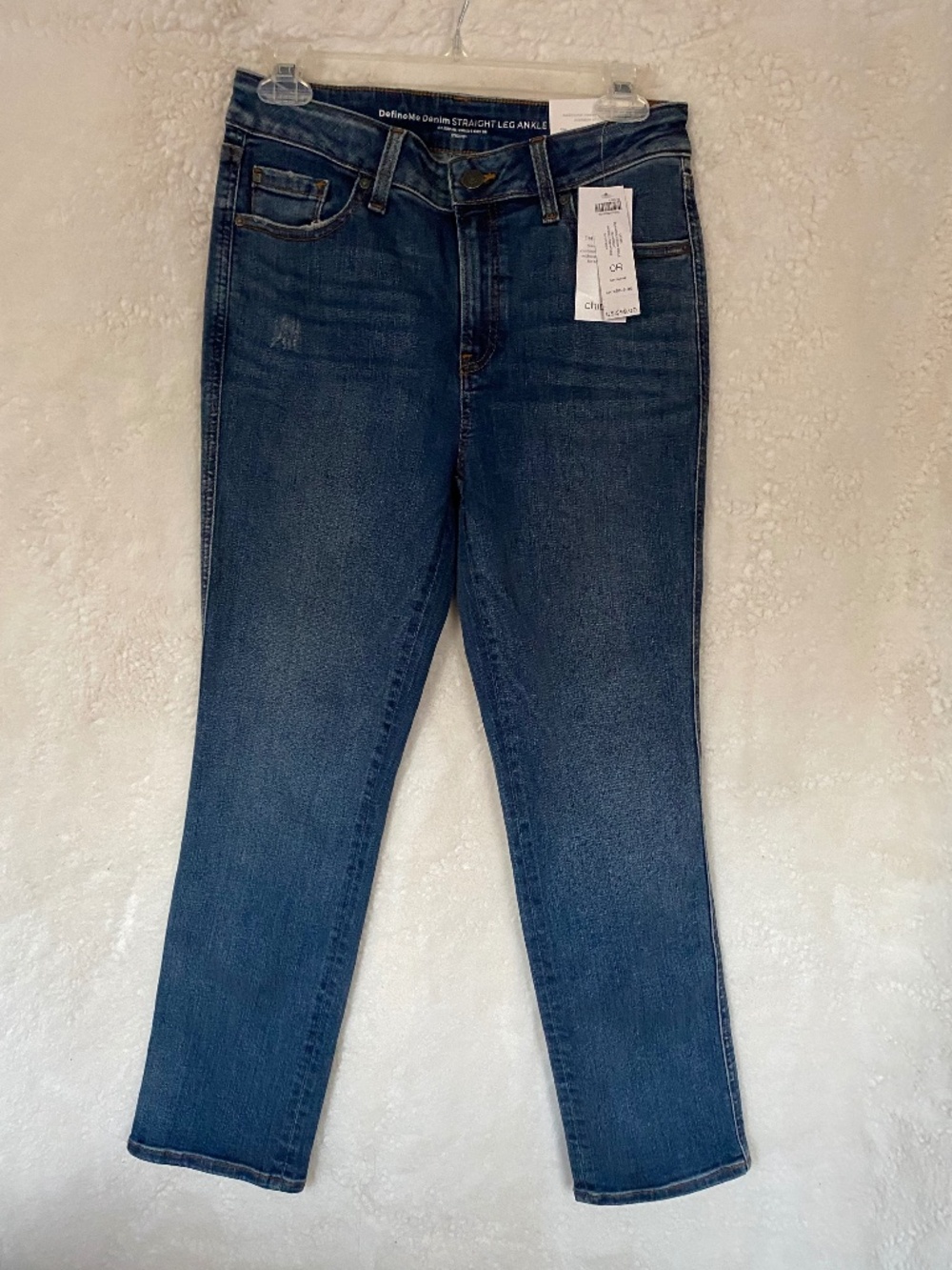 Chicos DefineMe Denim Straight Leg Ankle Jeans - Size 4R, Blue (NWT)